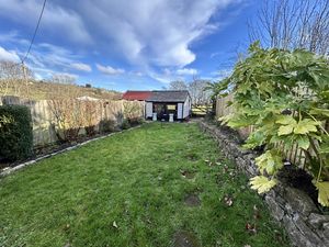 Photo 30- click for photo gallery